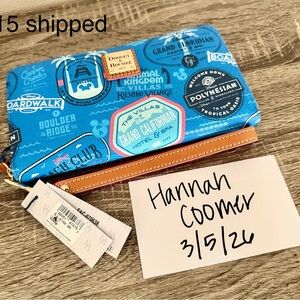 Dooney & Bourke Animal Kingdom Zip Wallet NWT